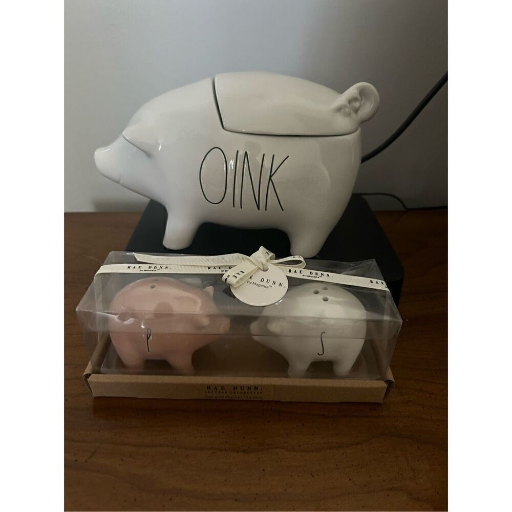 Rae Dunn Oink And S/P Shakers